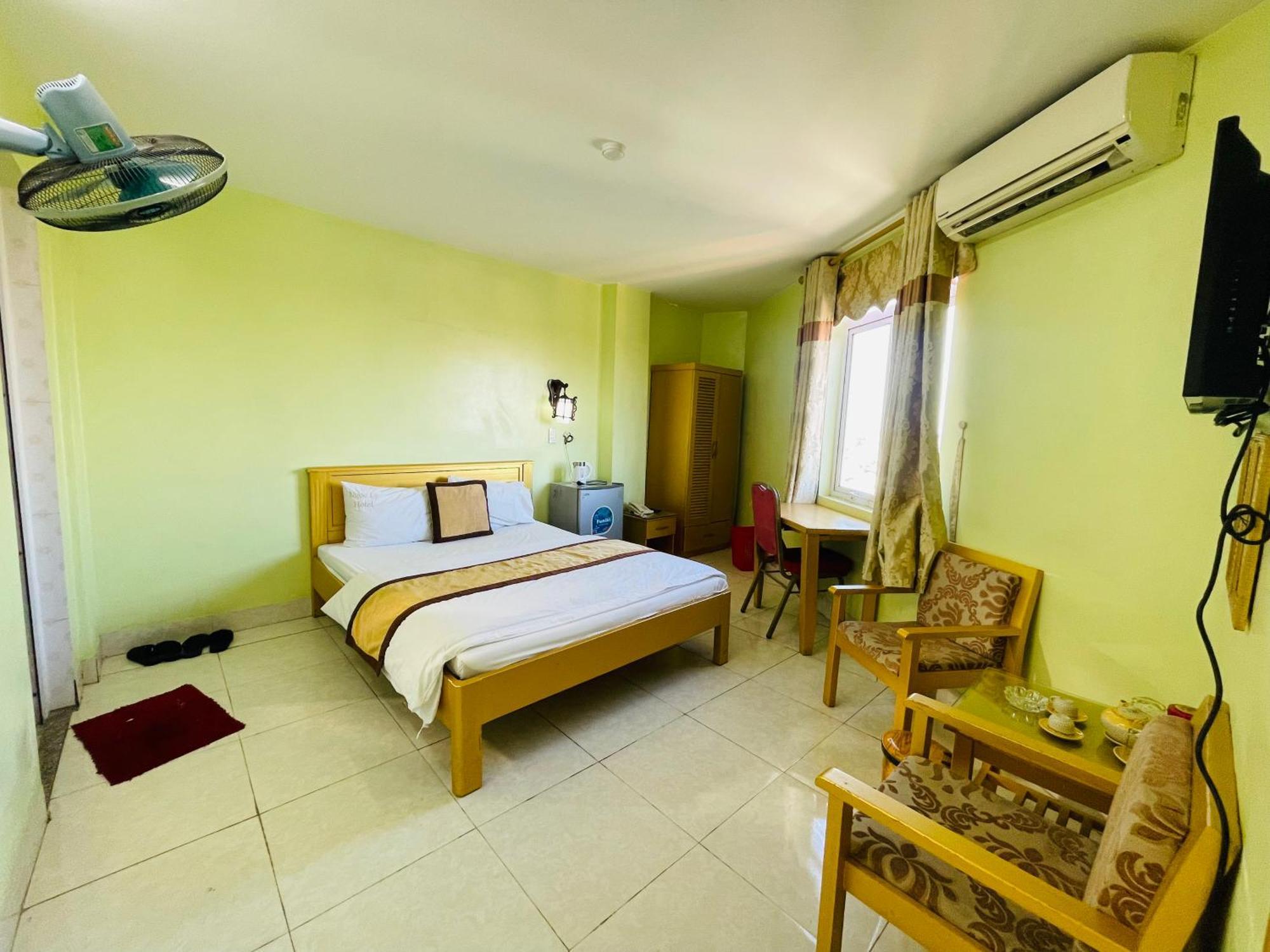 Khach San Ngoc Ly 8 Hotel Thanh Hóa Buitenkant foto